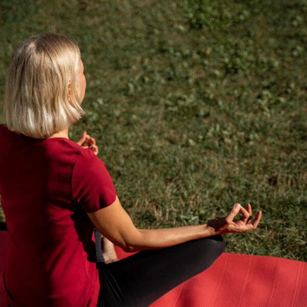 Mindfulness – what is it and how to start a practice?