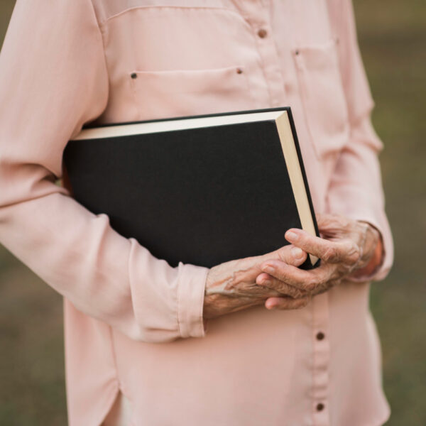 “Outlive” by Peter Attia – how the book changes the way we think about aging and health prevention