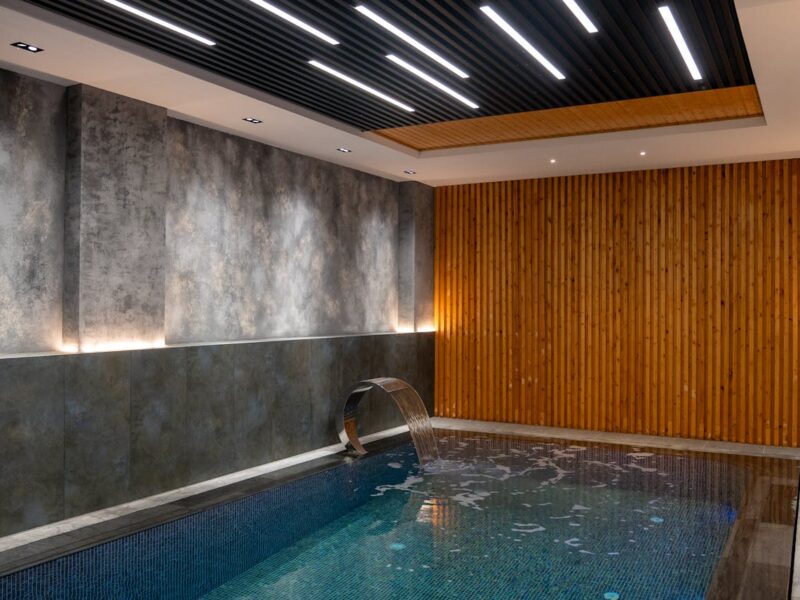 Alpine spa in Switzerland – how mountain springs and water treatments support body and mind?