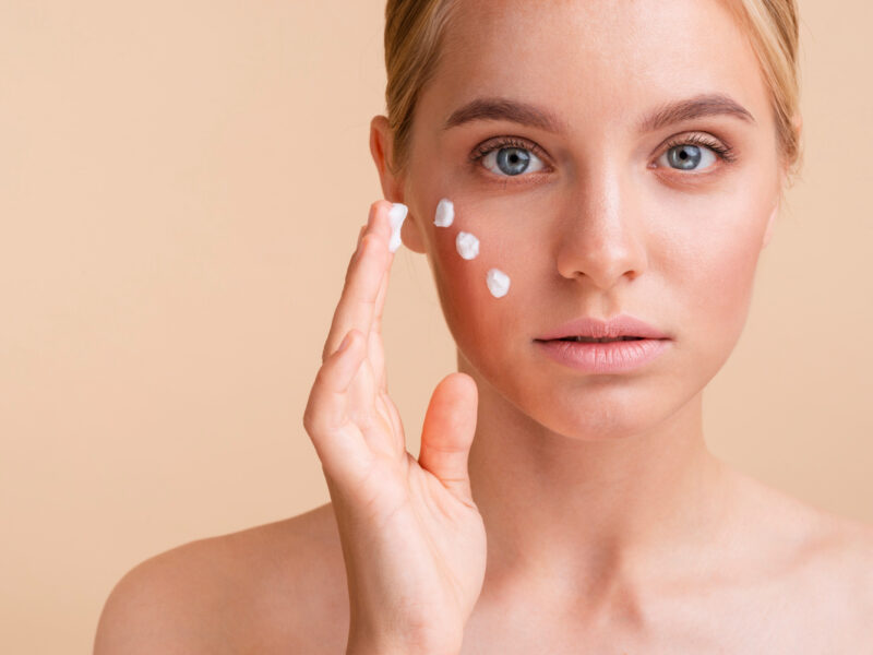 Photoageing of the skin – how UV literally destroys your collagen