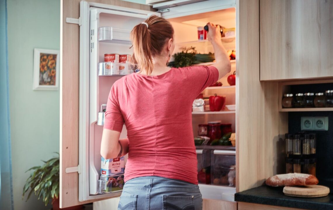 Leptin and ghrelin – why you can’t stop eating (and how to fix it)